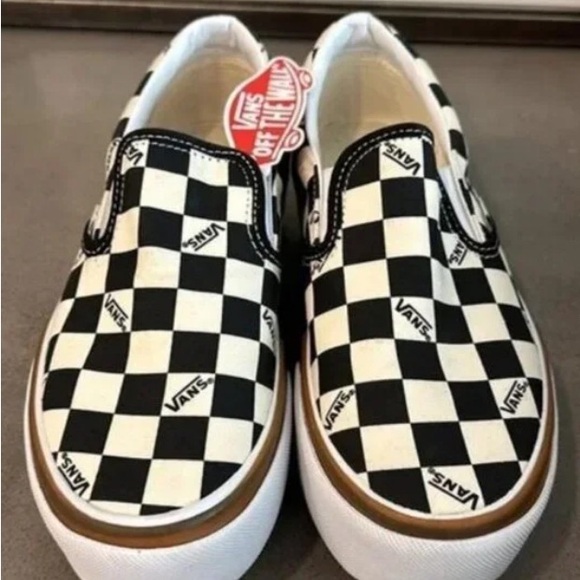 Vans Shoes - Vans Black and White Checkered Slip-On Shoes❤️